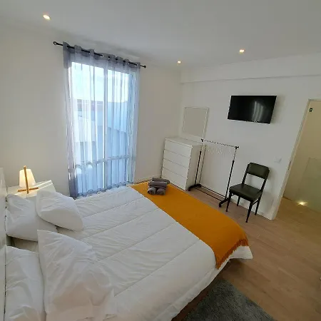 Hamilton House * 维拉弗兰卡杜坎普