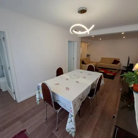 Hamilton House بيت للعطل فيلا فرانكا دو كامبو